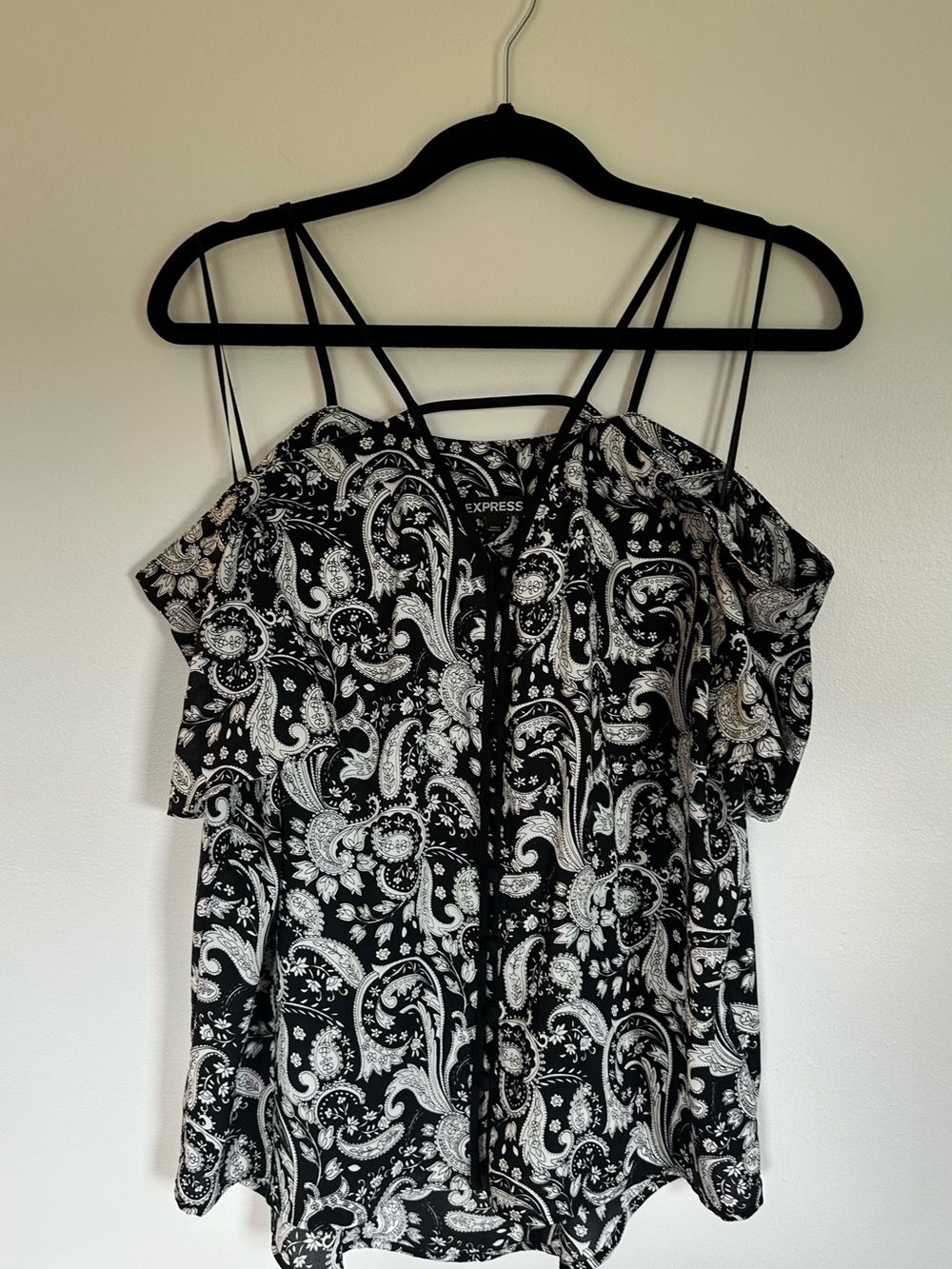 Express Black & White Paisley Cold-Shoulder Camisole